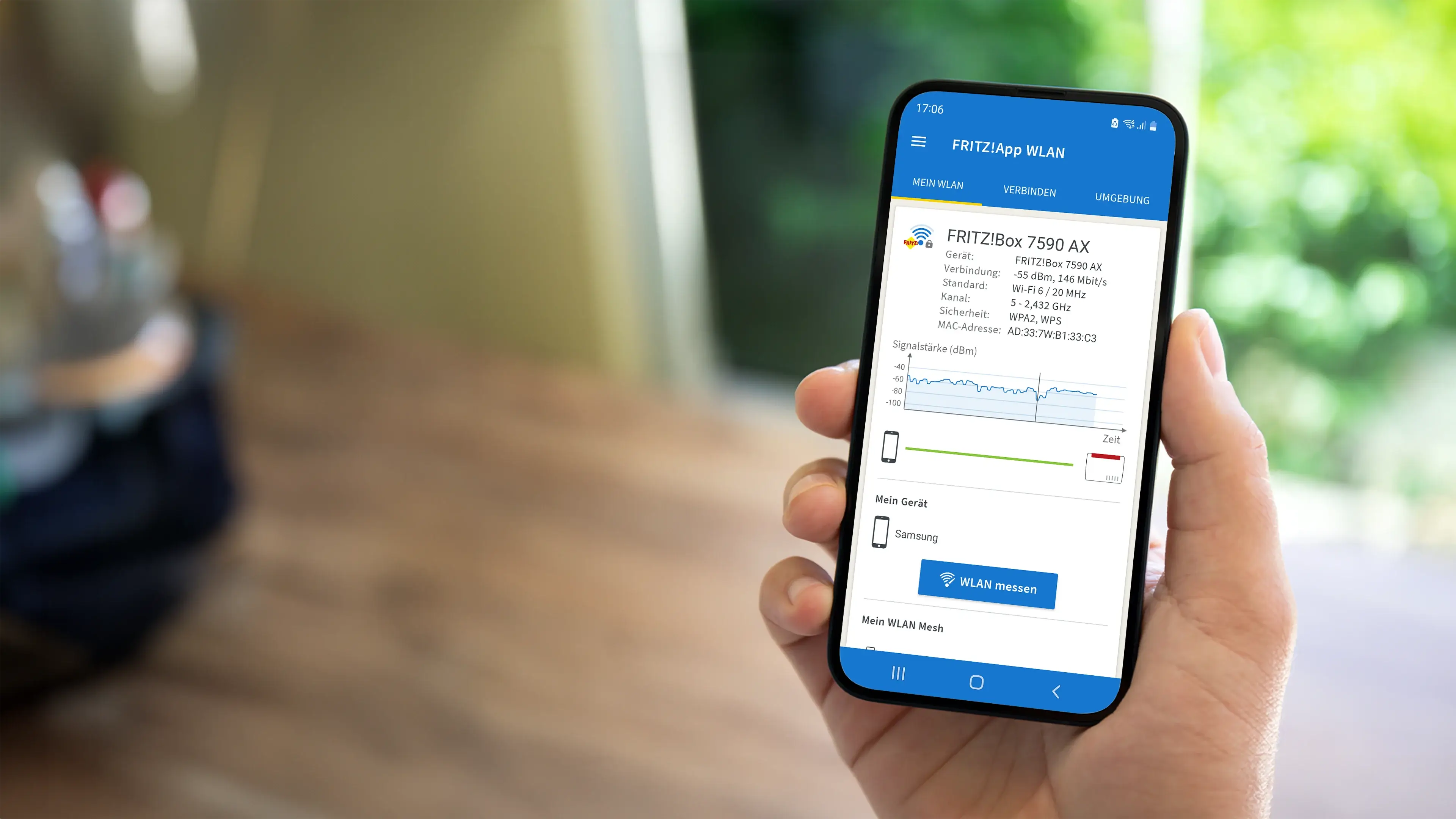 Smartphone zeigt die Benutzeroberfläche der FRITZ!App WLAN mit WLAN-Diagnosedaten und -Einstellungen.